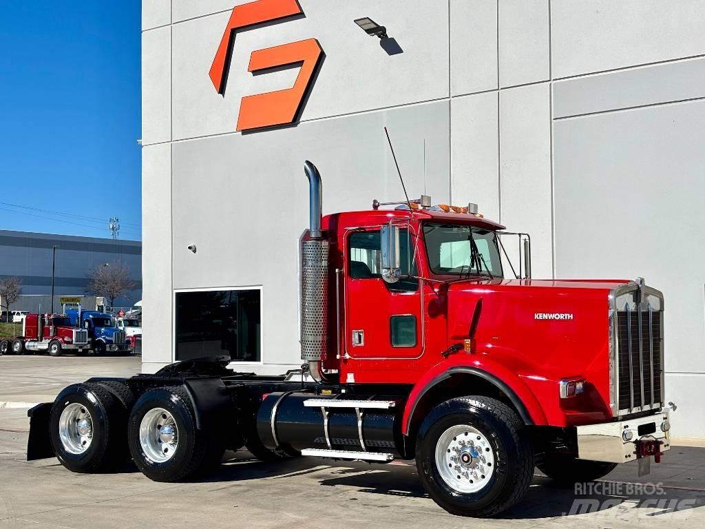 Kenworth T 800 Trekkers