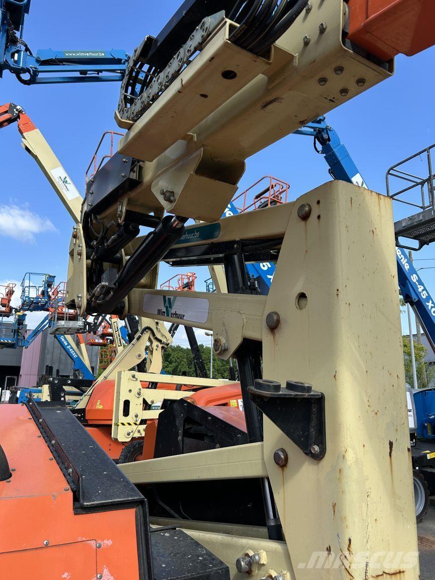 JLG 340AJ (4972) Knikarmhoogwerkers