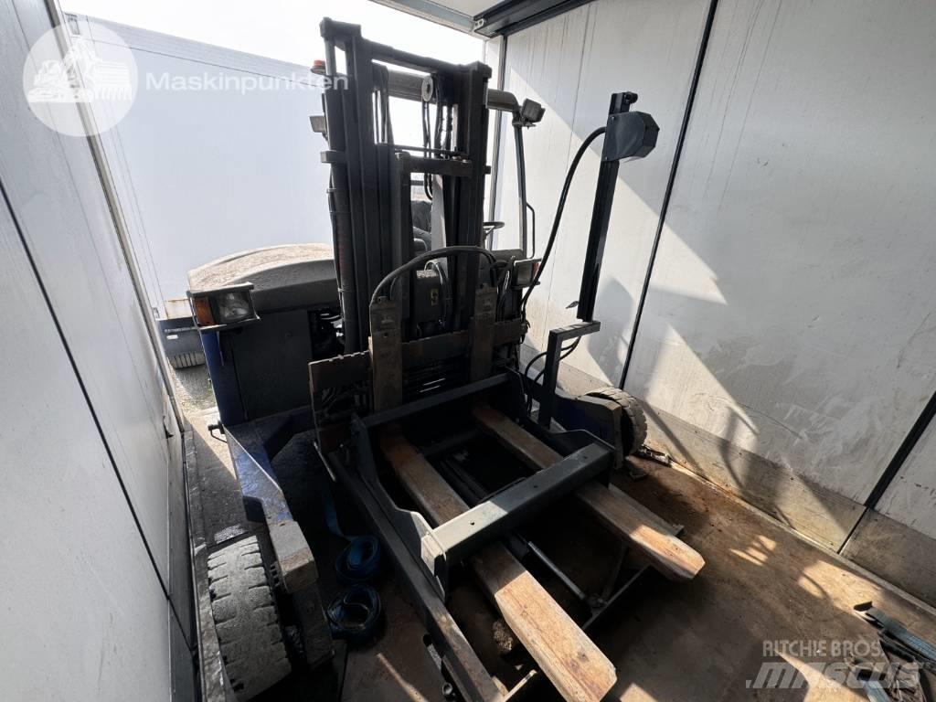 Moffett M4 25.3 NX Diesel heftrucks
