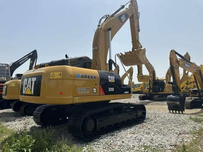 CAT 329 D Rupsgraafmachines