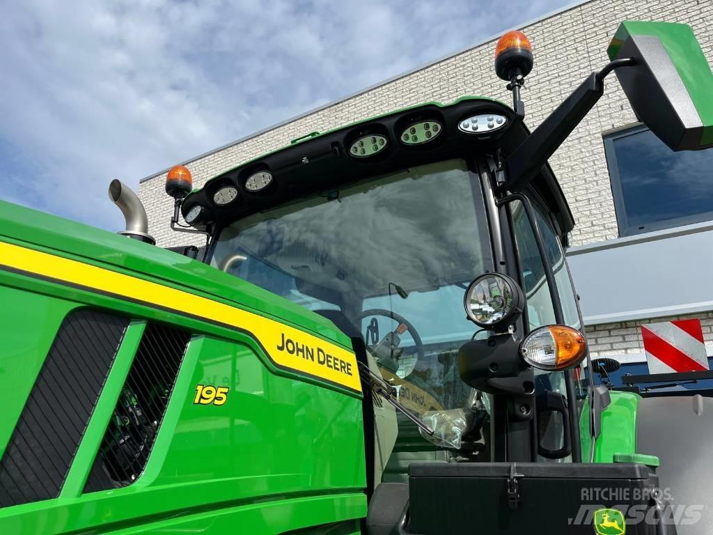 John Deere 6R195 Tractoren