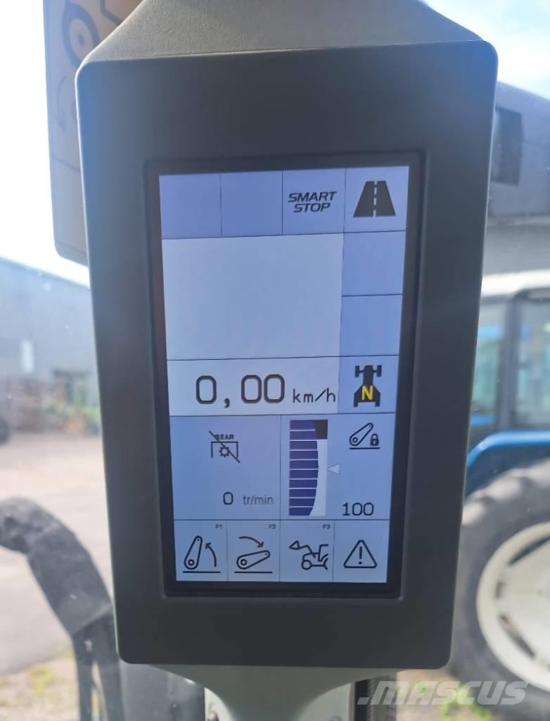 CLAAS Arion 420 Tractoren