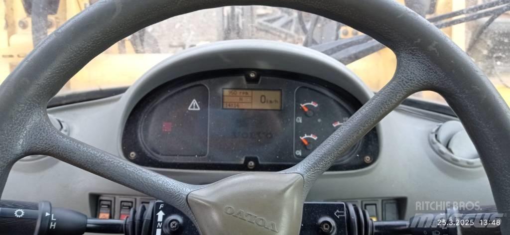 Volvo L 50 D Wielladers