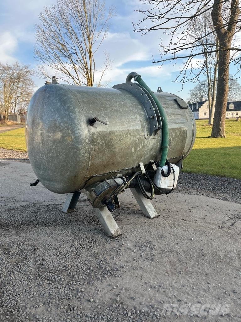 Gøma Fronttank Drijfmesttanks