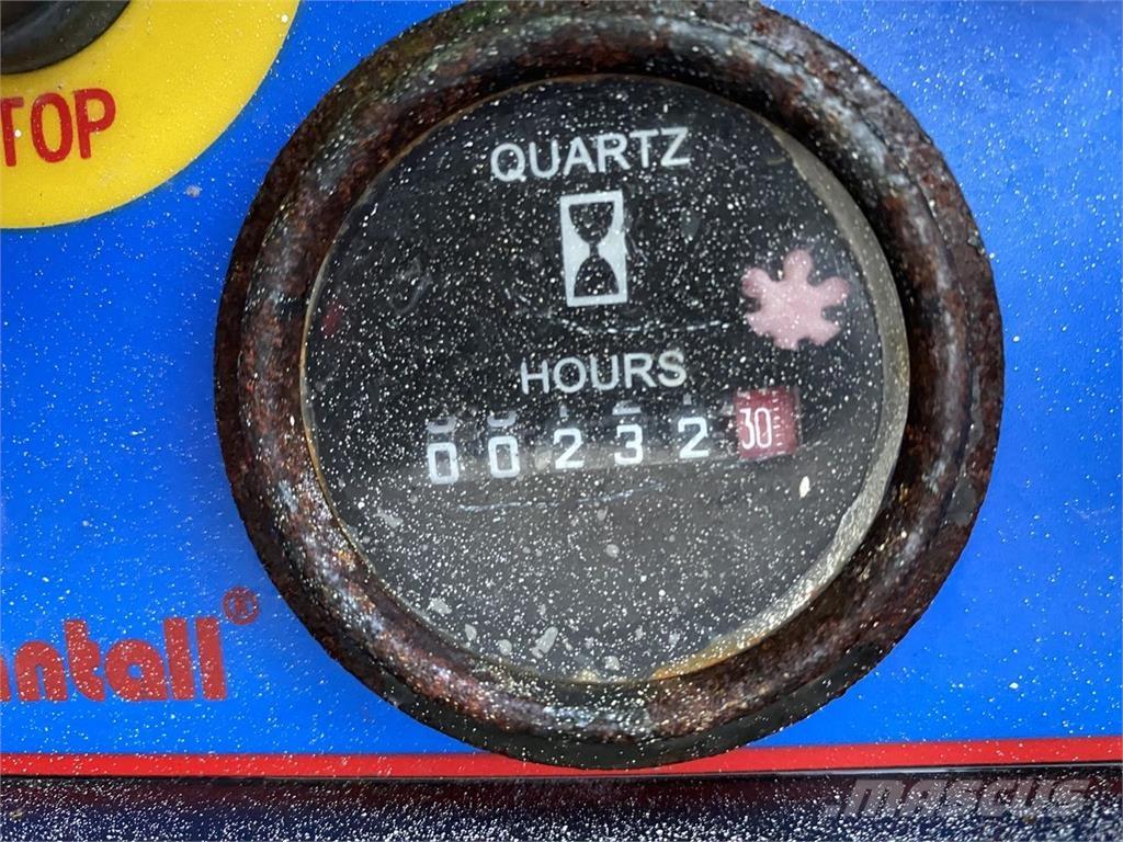 Mantall XE140W Schaarhoogwerkers