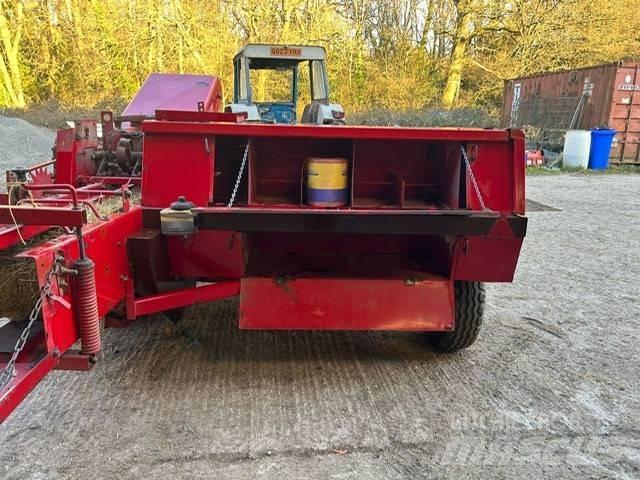 Vicon SP471 BALER Vierkante balenpers
