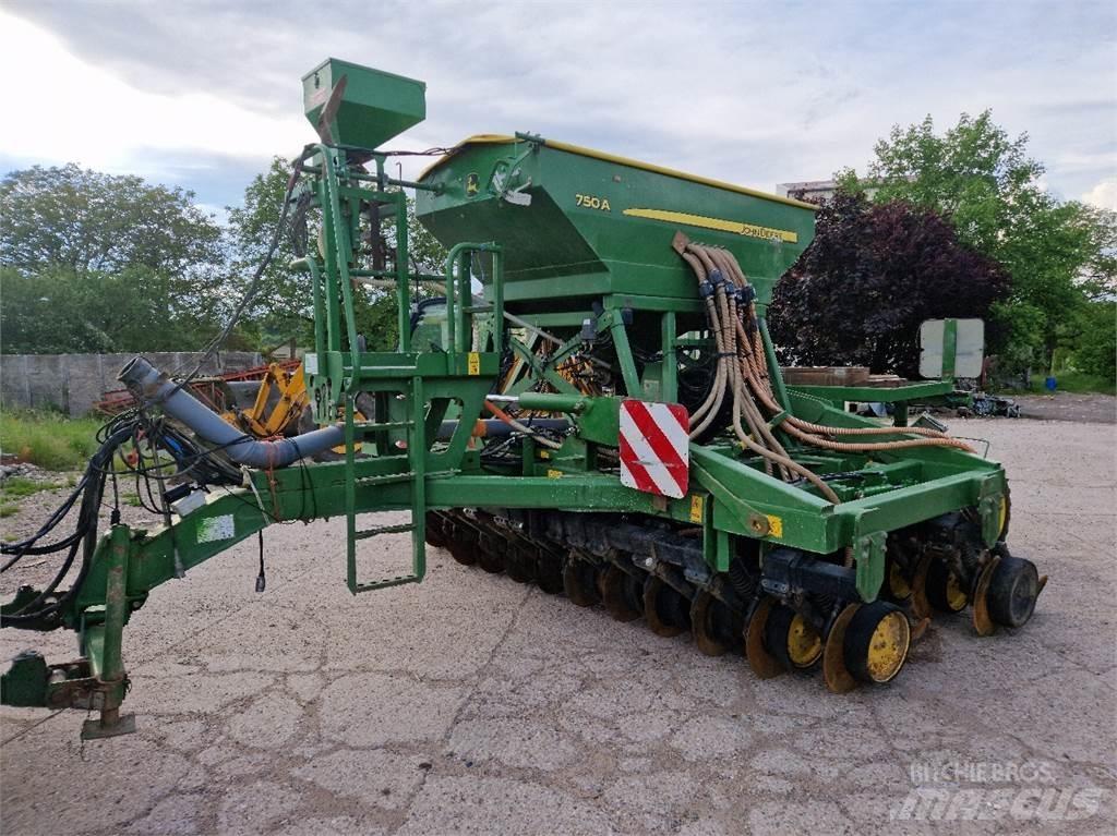John Deere 750 A Zaaicombinaties