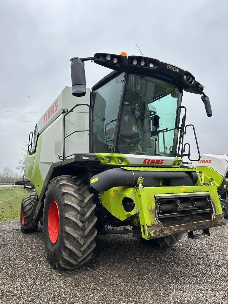 CLAAS Trion 530 Maaidorsmachines
