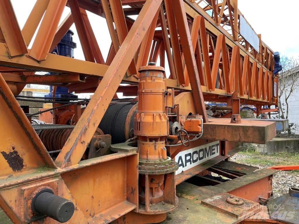 Arcomet T33A Torenkranen