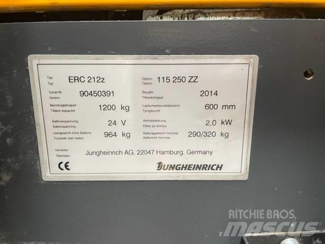 Jungheinrich ERC 212 Stapelaar meeloop
