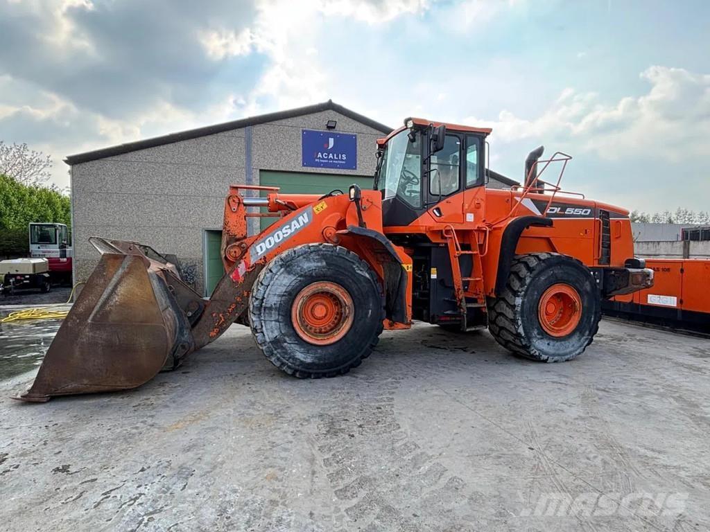 Doosan DL550 Wielladers