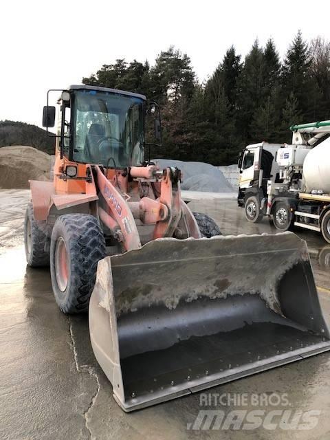 Fiat-Kobelco W110 Wielladers