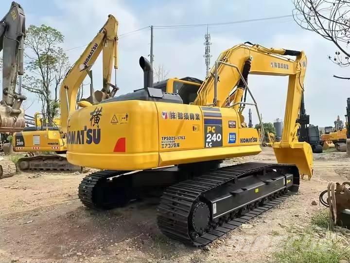 Komatsu PC 240 Rupsgraafmachines