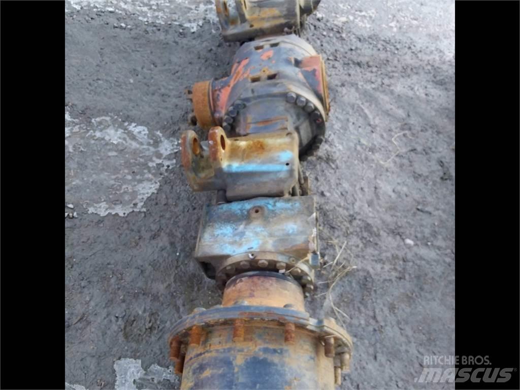 Valmet 890 Transmissie