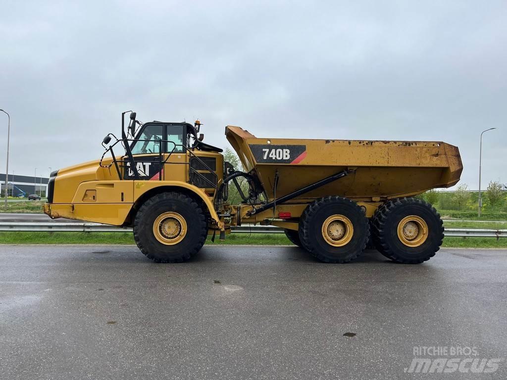 CAT 740B Knik dumptrucks