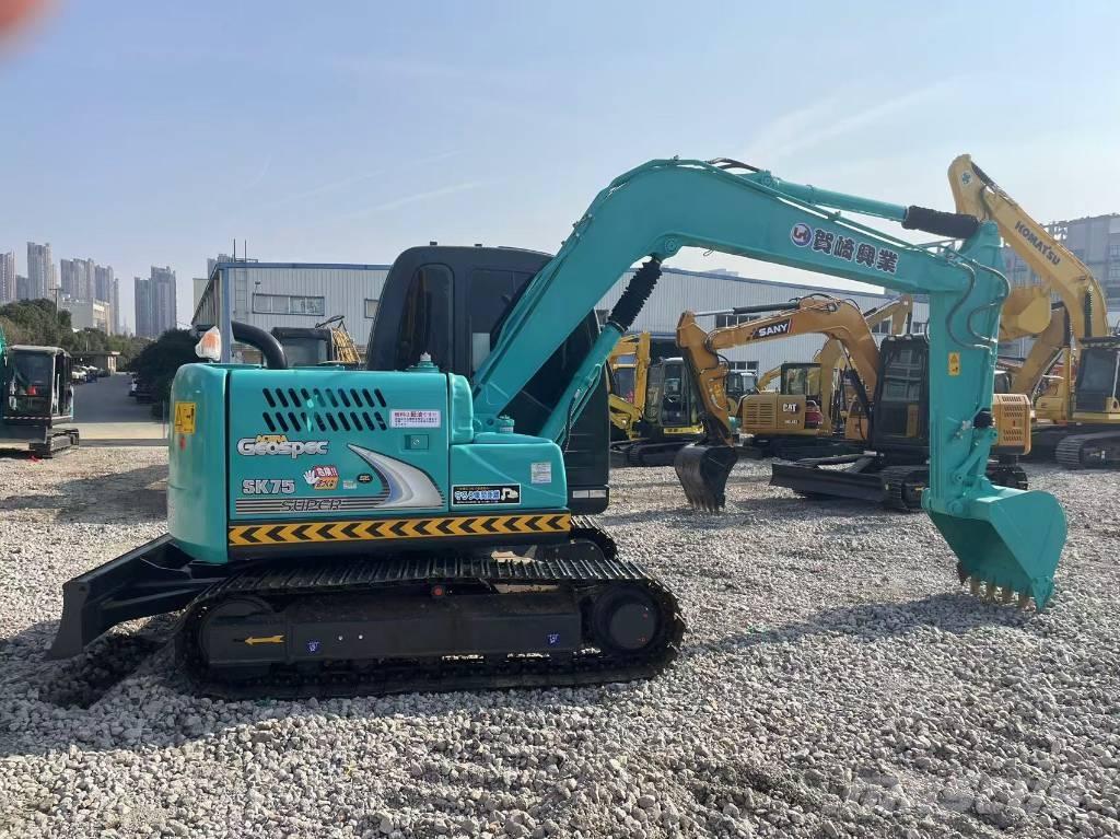 Kobelco SK 75 Rupsgraafmachines