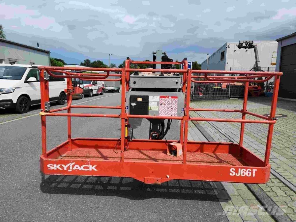 SkyJack SJ 66 T Knikarmhoogwerkers