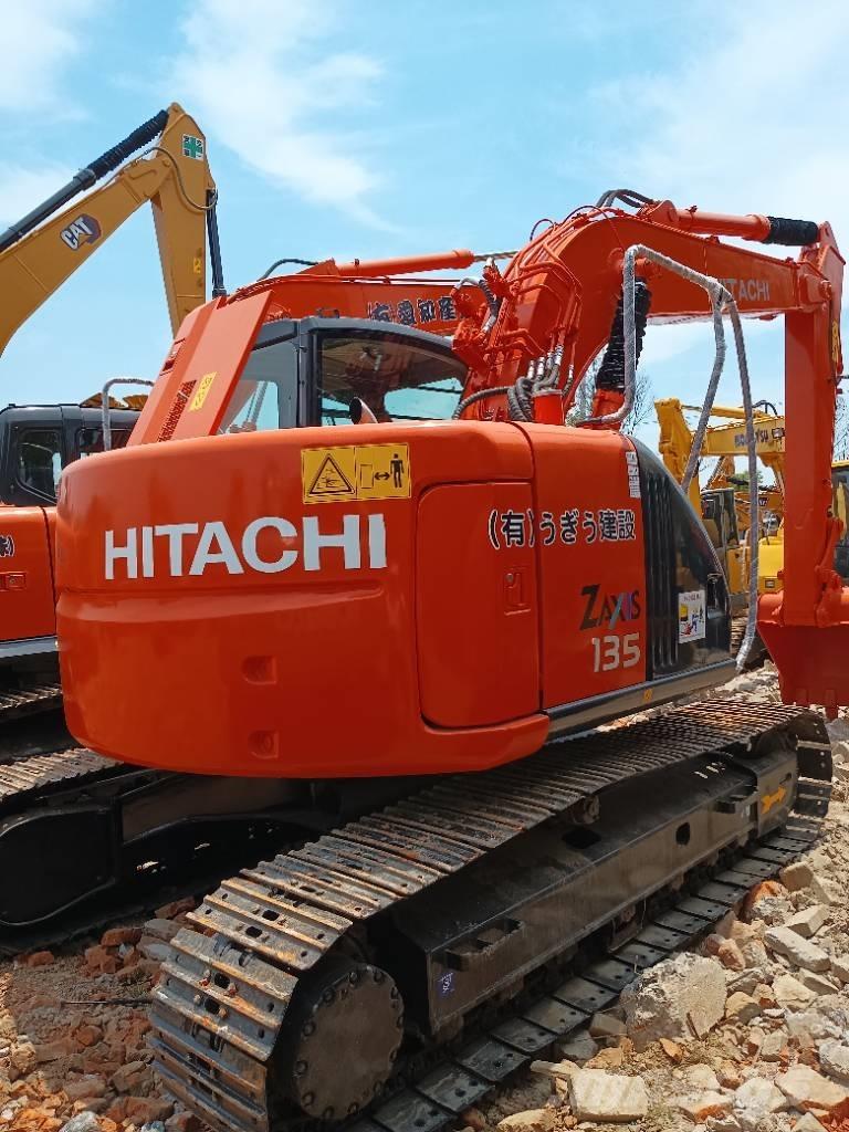 Hitachi ZX 135 U-5 Rupsgraafmachines
