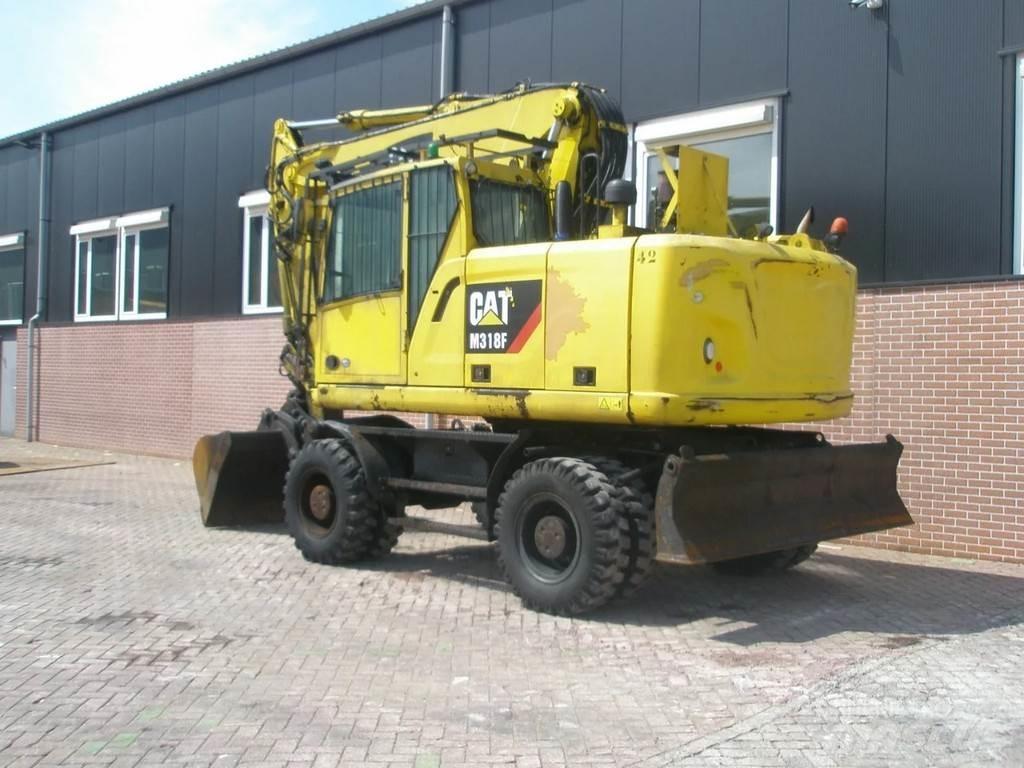CAT M318F Wielgraafmachines