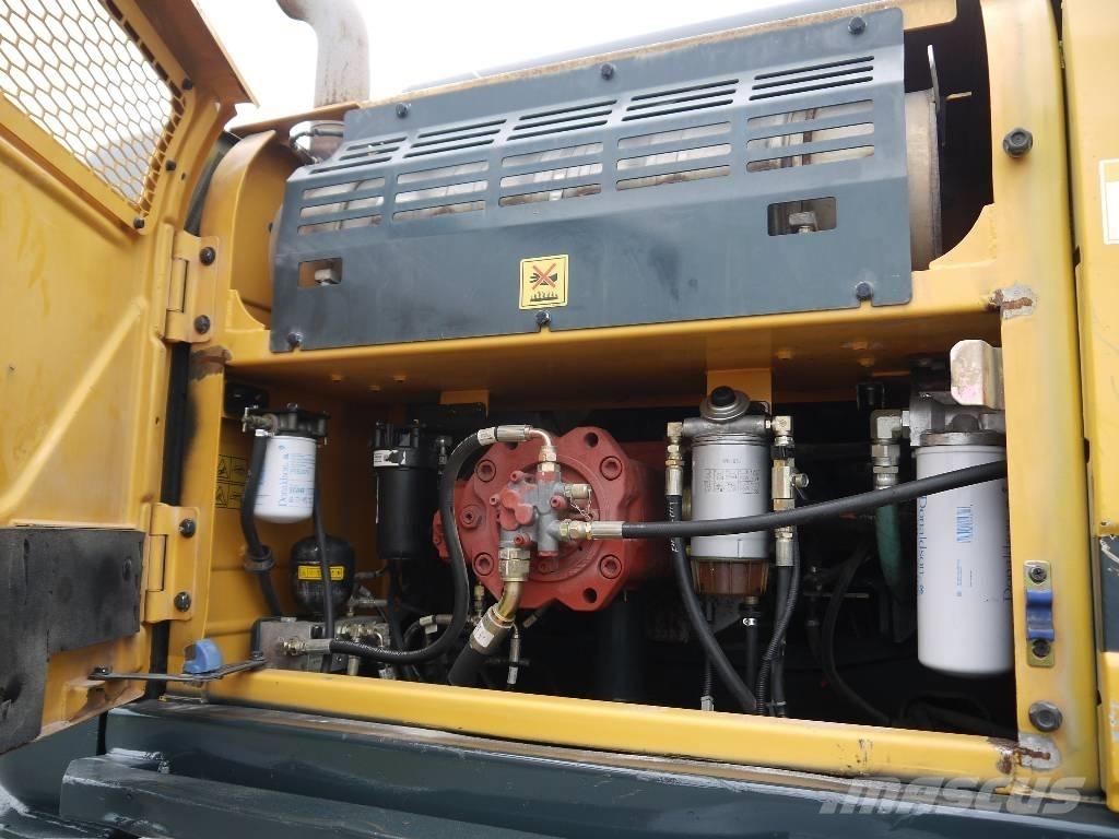 Hyundai HX 330 L Rupsgraafmachines