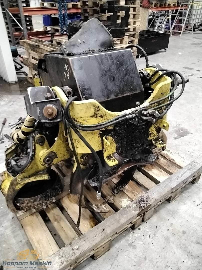 John Deere H414 Boomvelkoppen