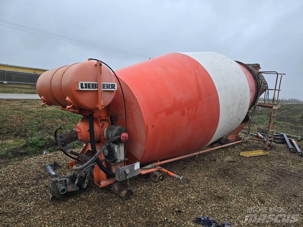 Liebherr MIXER Betonmolens