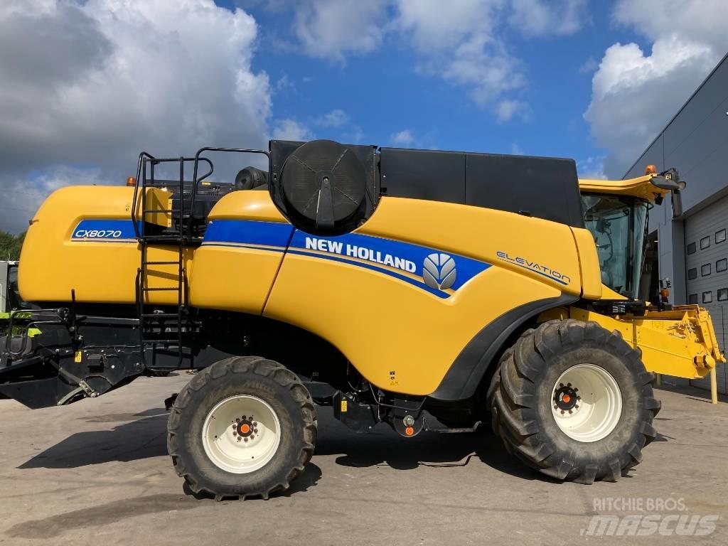 New Holland CX 8070 Maaidorsmachines