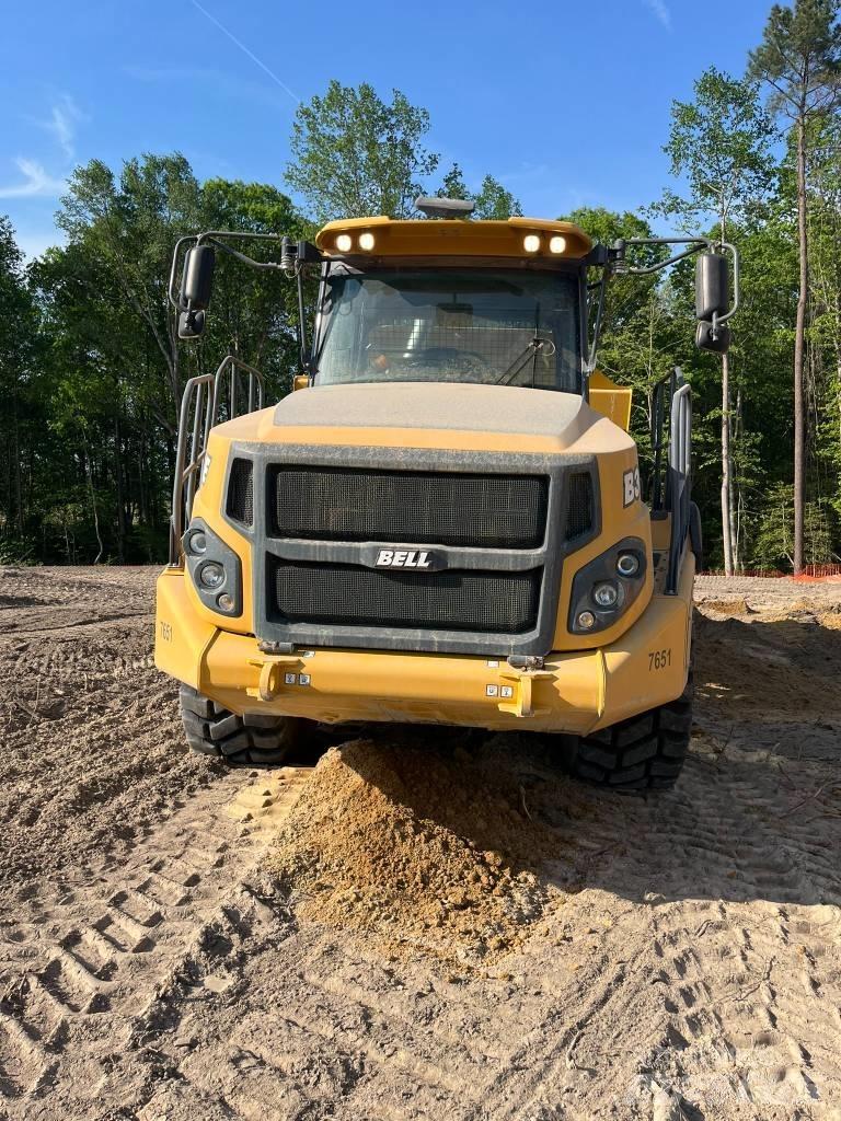 Bell B30E Knik dumptrucks