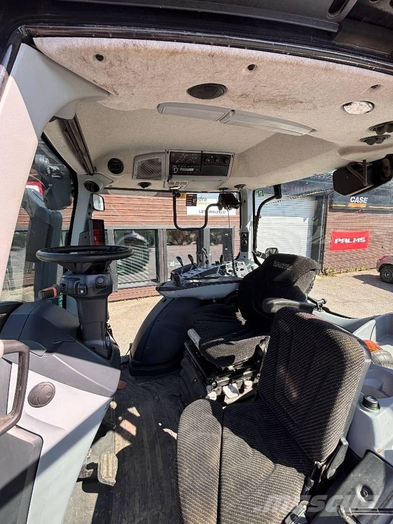 Valtra T 145 Active Tractoren