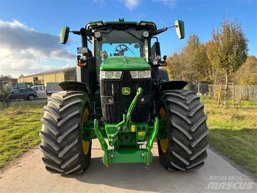 John Deere 7R330 Tractoren