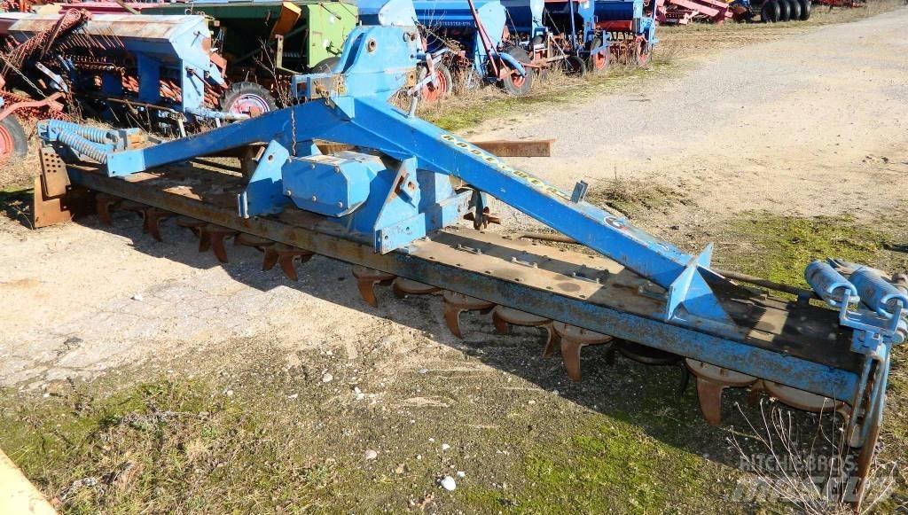 Rabe 400 Cultivatoren