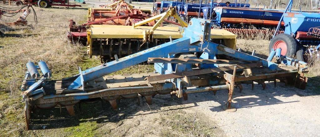Rabe 400 Cultivatoren