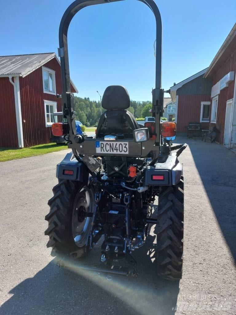 Solis 26 XL 9+9 Tractoren