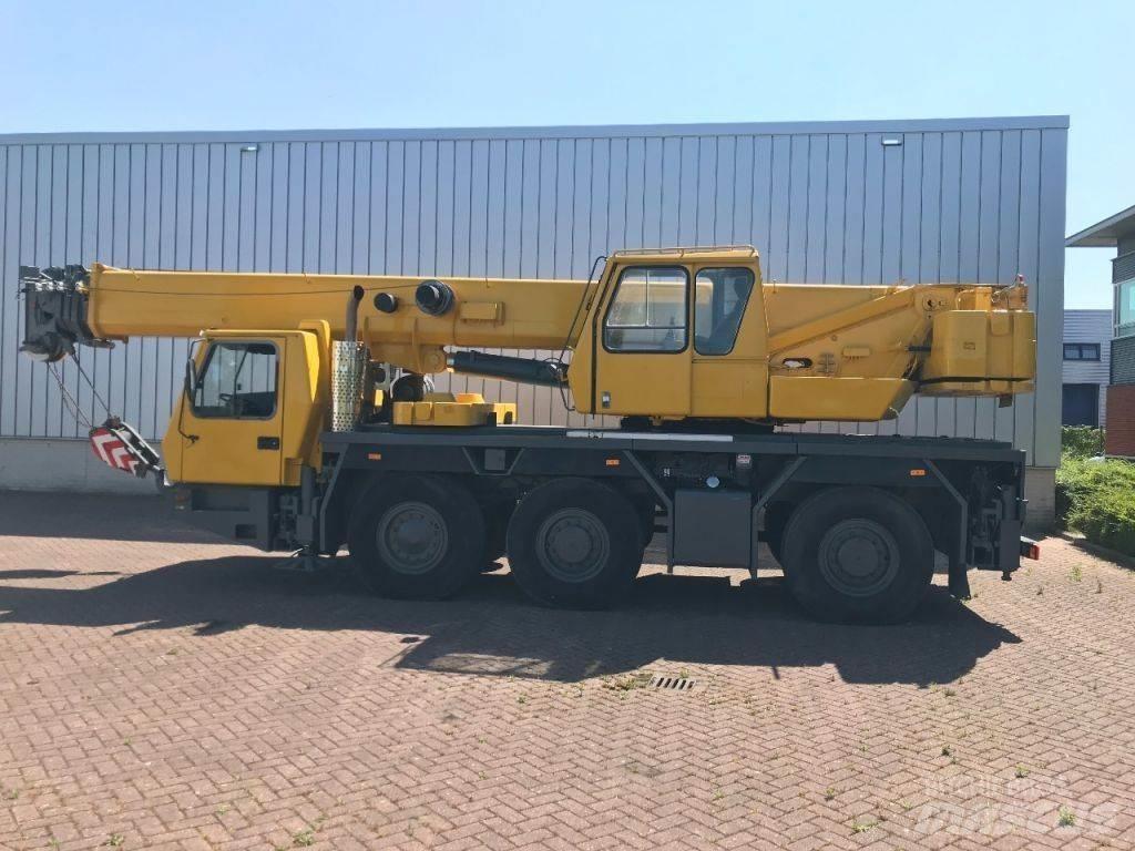 Grove GMK 3050 Kranen voor alle terreinen