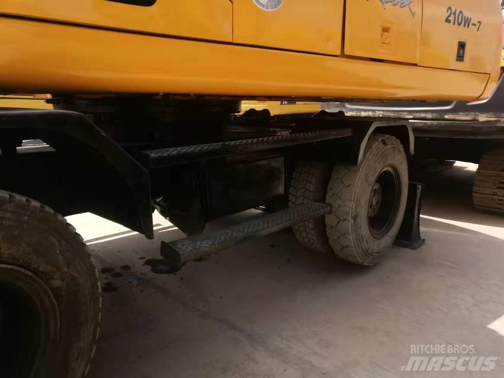 Hyundai 210-7 Wielgraafmachines