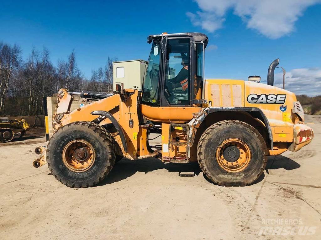 CASE 721 F Wielladers