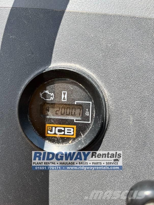 JCB 131 XLC Rupsgraafmachines