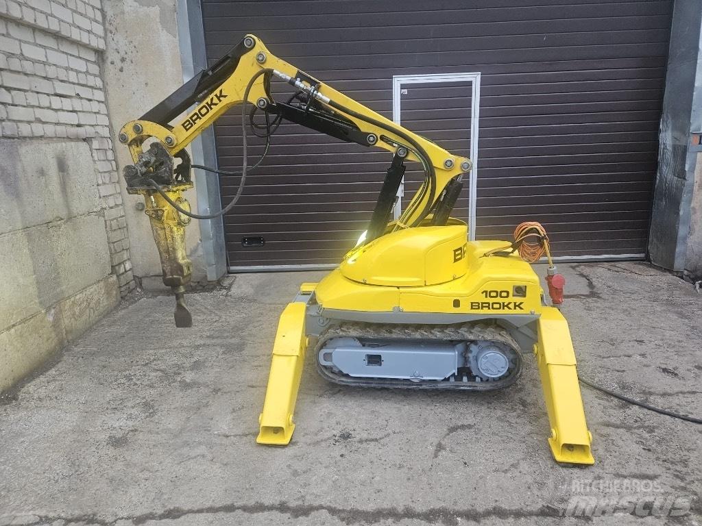 Brokk 100 Sloopgraafmachines