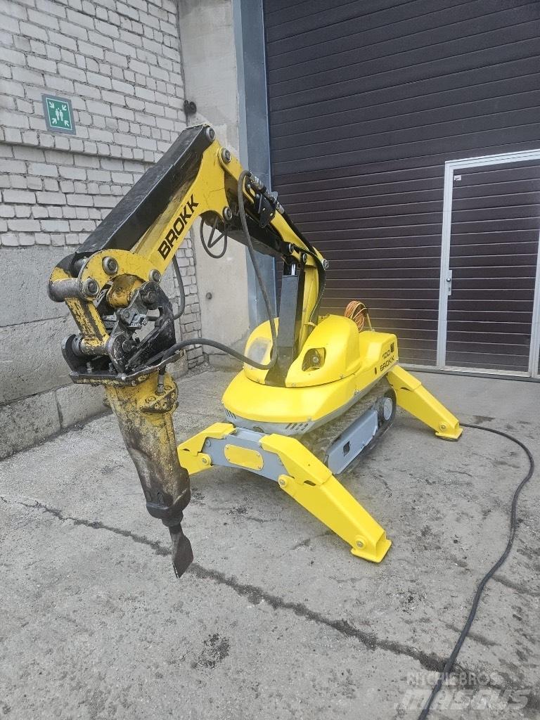 Brokk 100 Sloopgraafmachines
