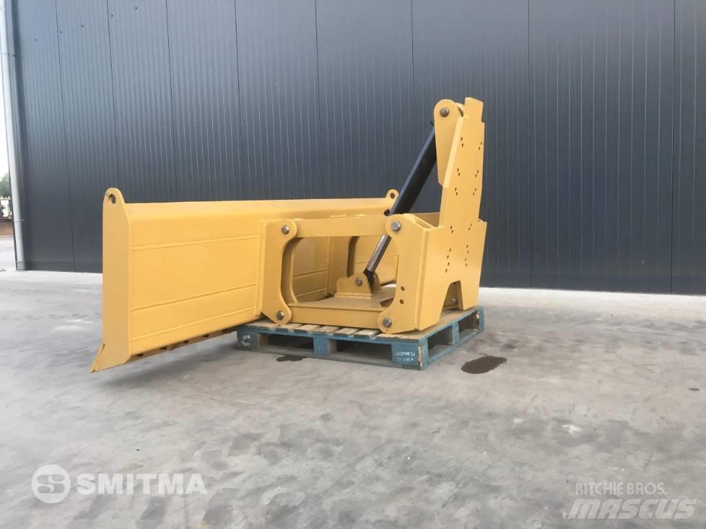 CAT 140GC Bladen