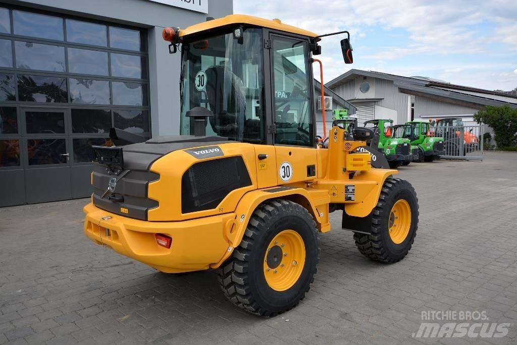 Volvo L30HS Wielladers