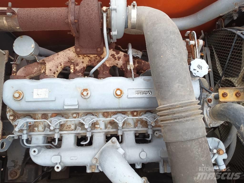 Hitachi ZX 200 Rupsgraafmachines