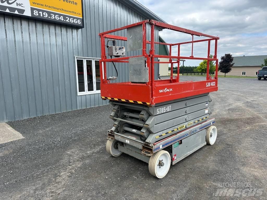 SkyJack SJ 4632 Schaarhoogwerkers