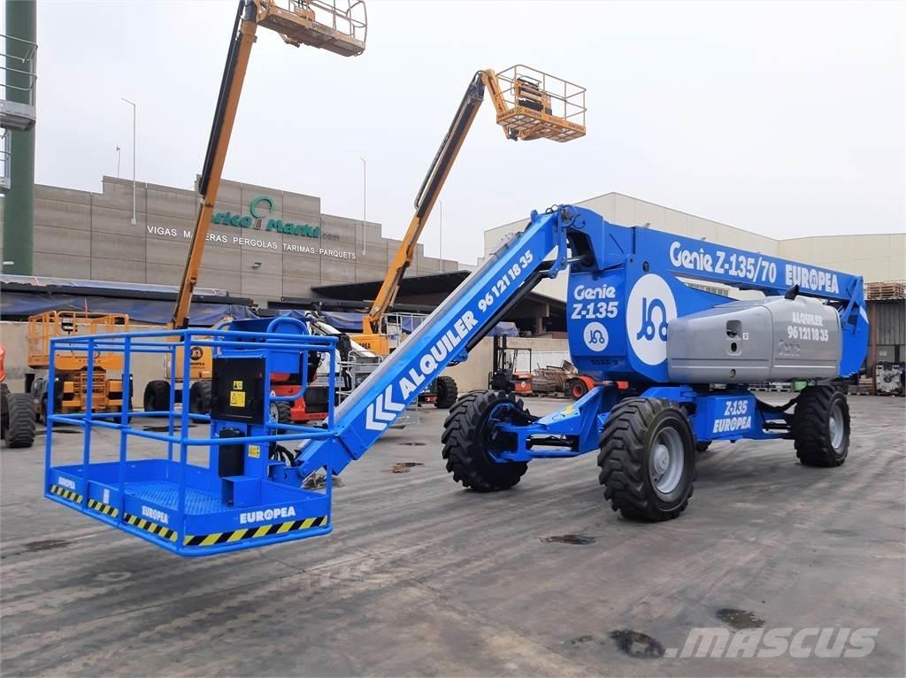 Genie Z135 70 Knikarmhoogwerkers