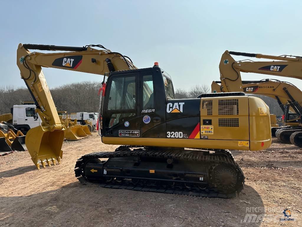 CAT 320D2L Rupsgraafmachines