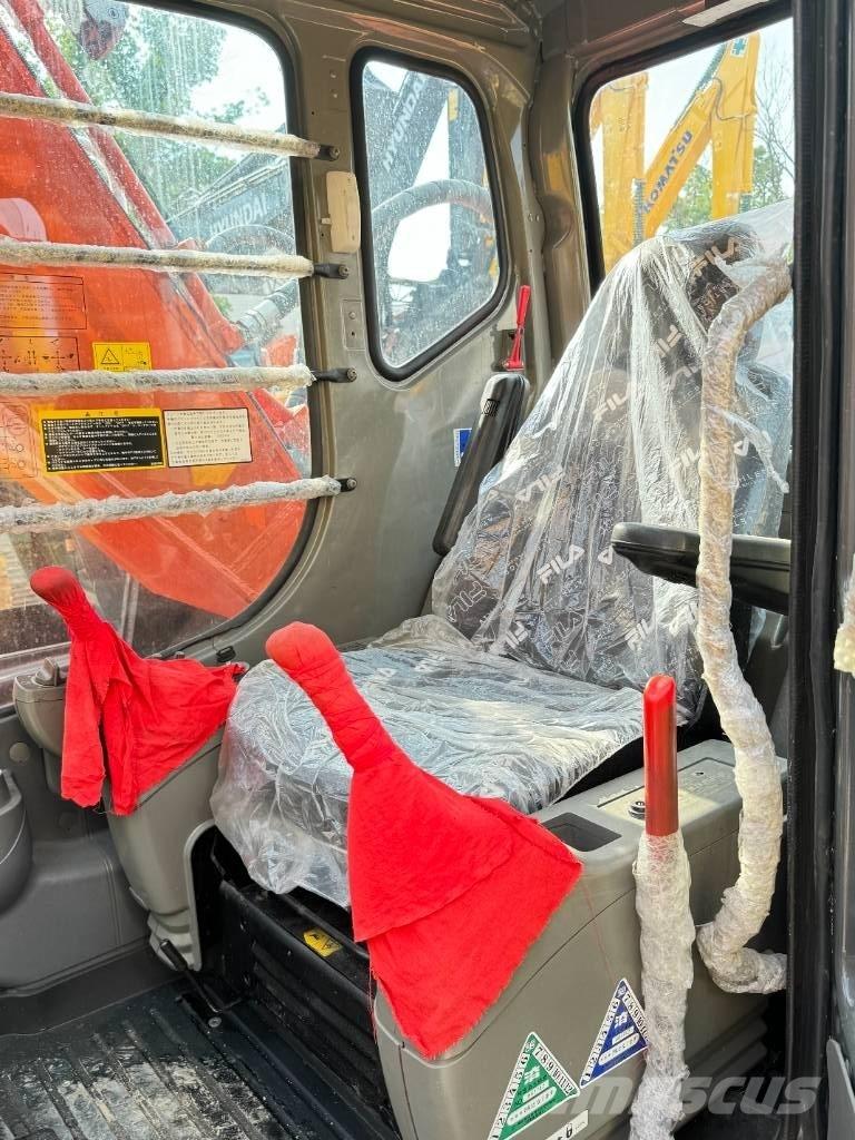 Hitachi ZX 200 Rupsgraafmachines