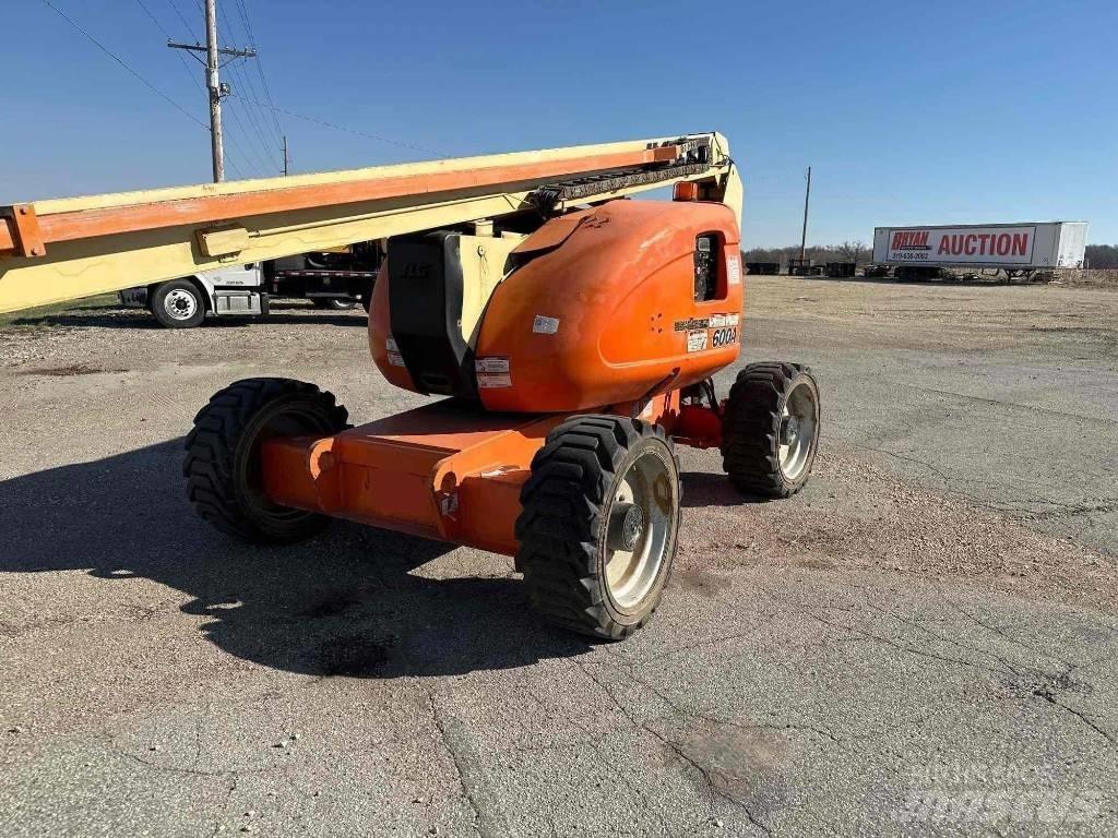 JLG 600A Knikarmhoogwerkers