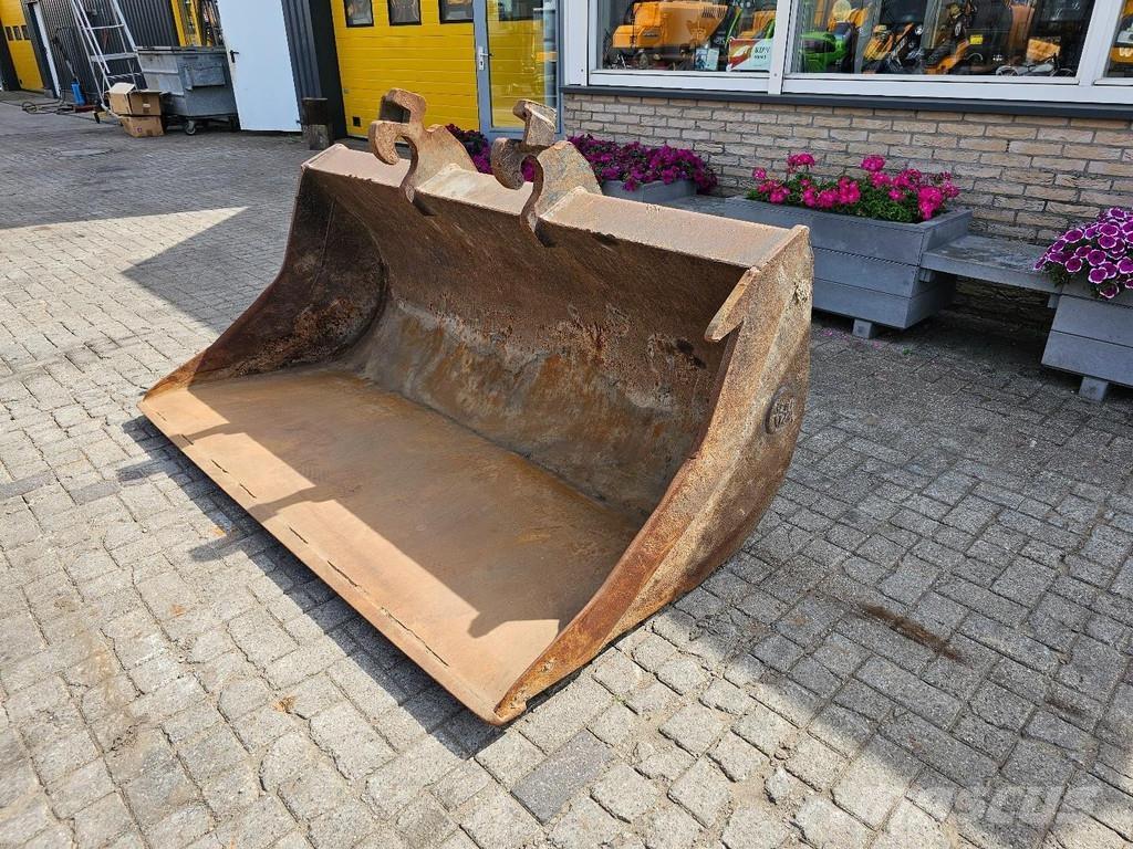 Beco Slotenbak Bakken