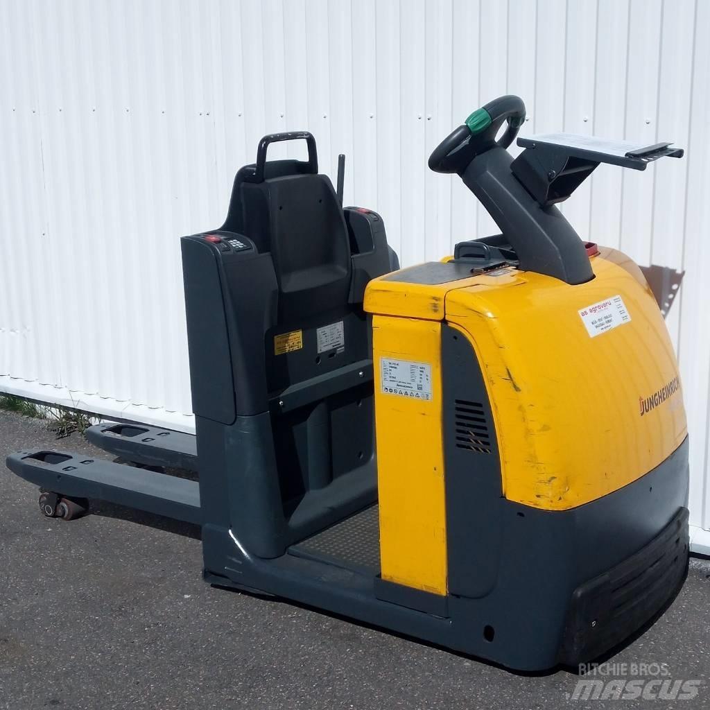 Jungheinrich ECE 220 Orderpicker voor laag niveau