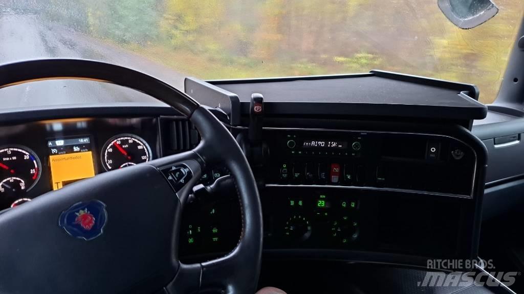 Scania R 560 Trekkers